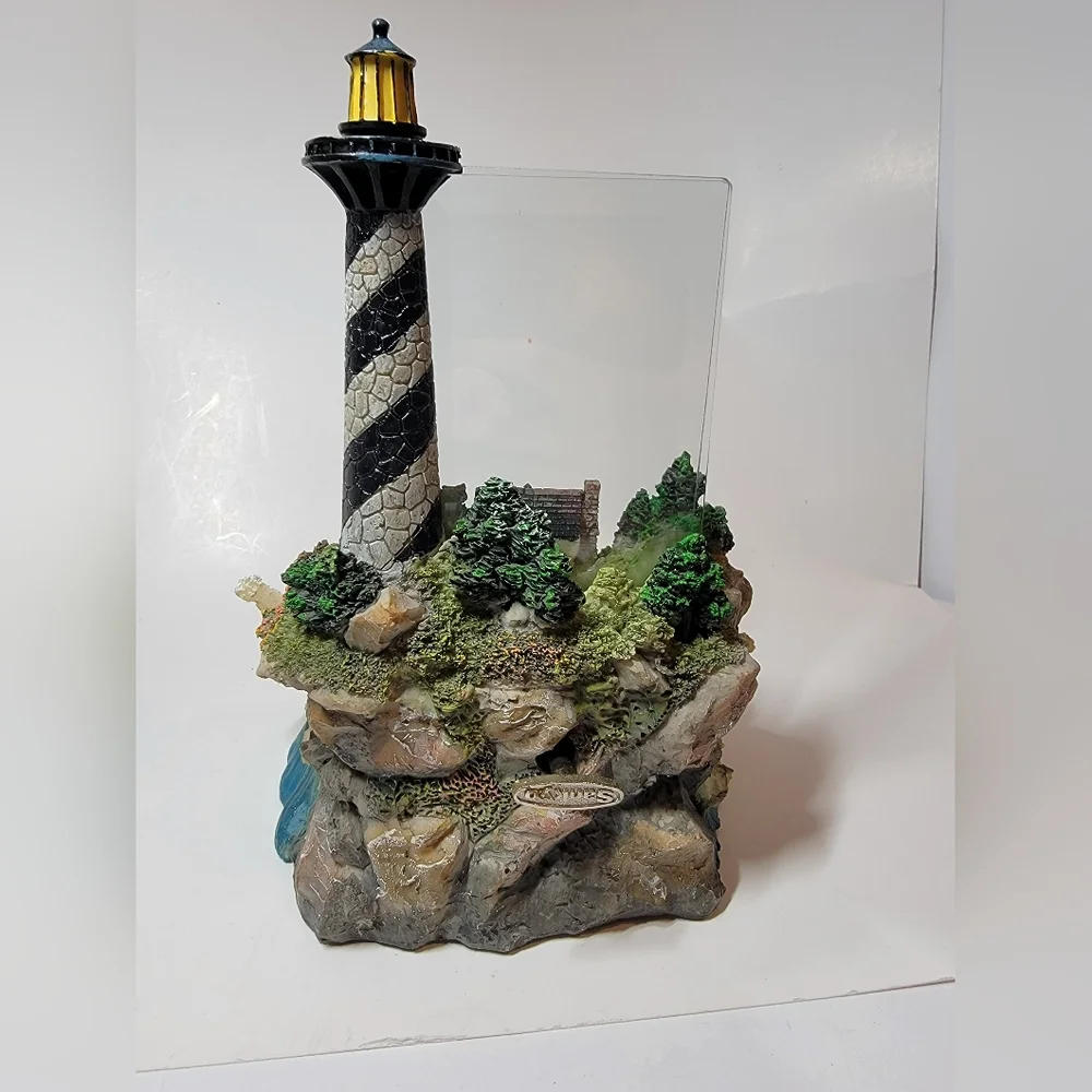 Lighthouse Vintage Wind Up Musical Picture Frame Sankyo - Picture 2 of 6